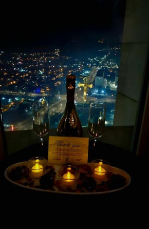 Luxury Skyview Suite